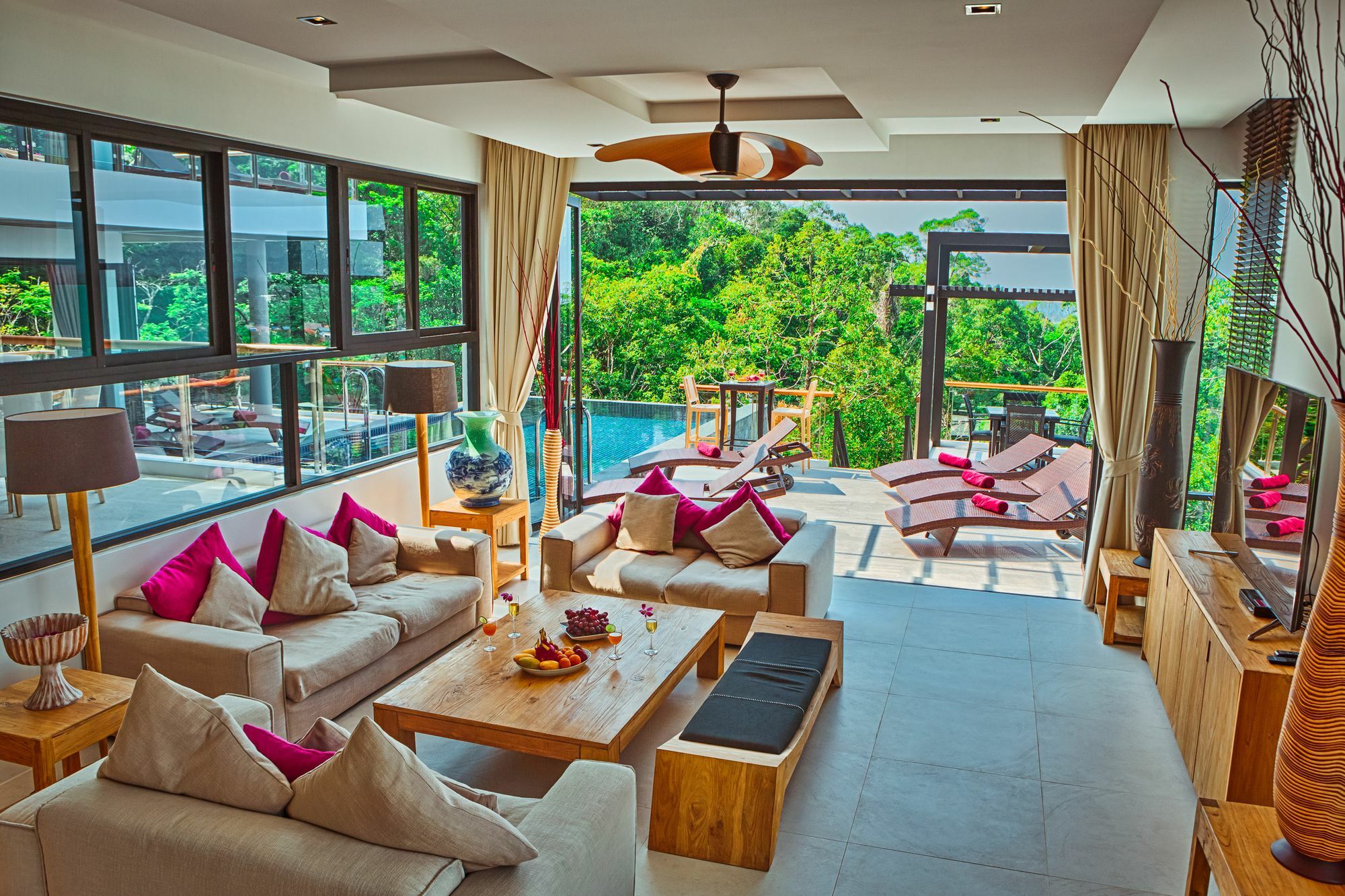 Fully Serviced Grand Villa Luxury Time Phuket Pláž Exteriér fotografie